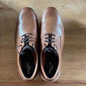 Rockport Men's Tan Leather Oxfords